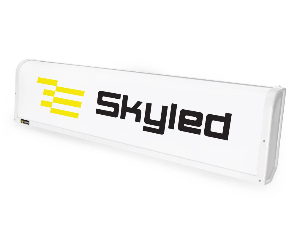 Světelná reklama LED light box na kamion 24V SKYLED 25 x 125 cm Aero Slim 8 cm