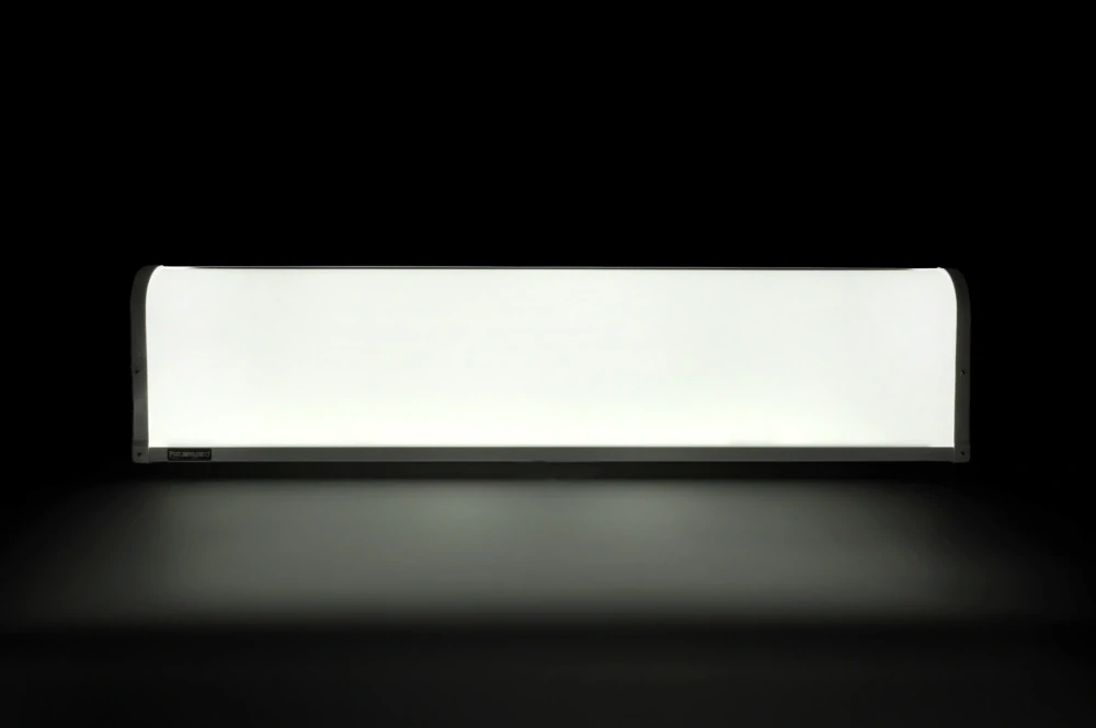 Světelná reklama LED light box na kamion 24V SKYLED 25x110 cm Aero Slim 8 cm